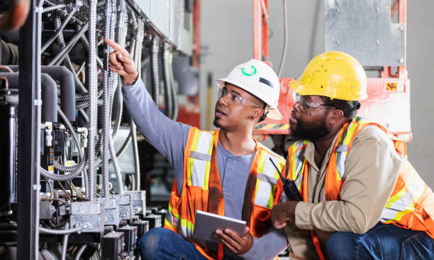 Best Affordable Emergency Electrician  in Parklawn, CA
